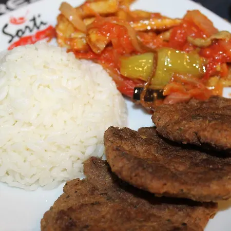 Yesilyurt 2* איזמיר