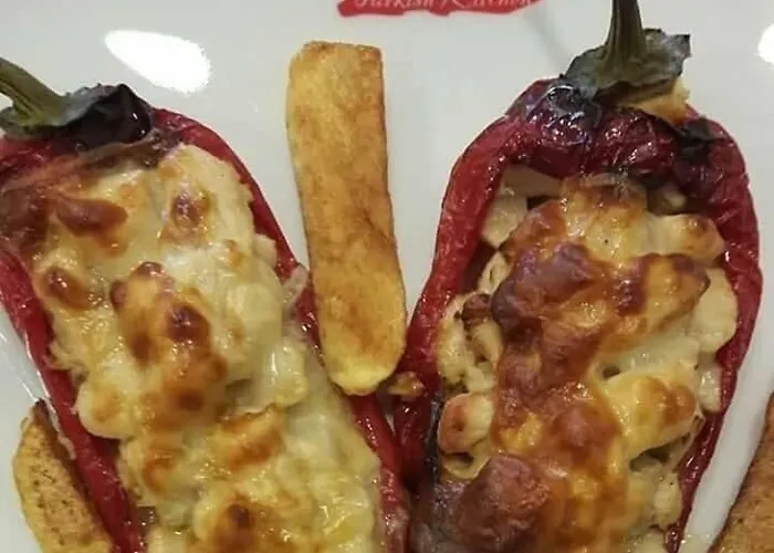 アパートホテル Yesilyurt イズミル